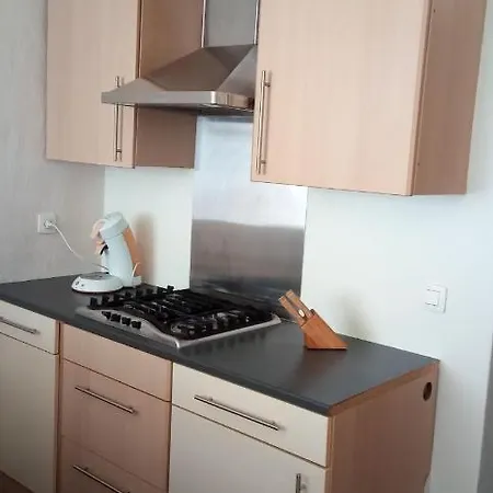Apartment Appartement Op 7 Min Wandelen Van Het Strand, 3Personen Maximum